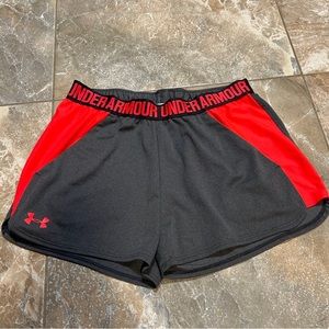 Under Armour sport shorts size S